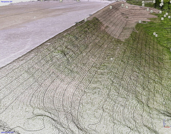 Curvas de nuvem landfil capturadas por drone