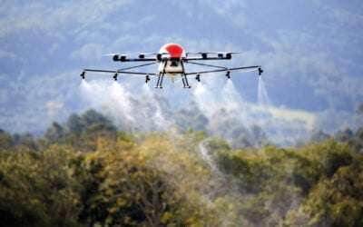 Saiba como funciona a pulverização com drones na agricultura
