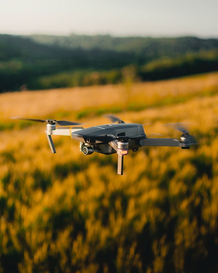 drone fazendo georreferenciamento