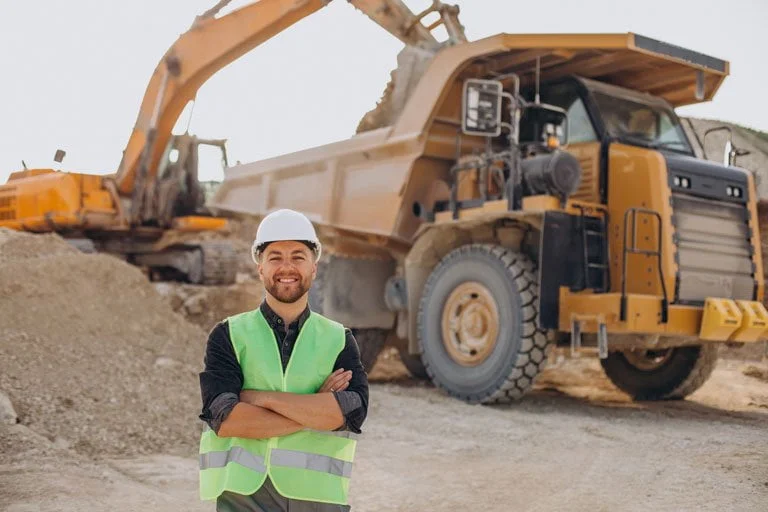 A mineração é uma atividade desenvolvida no país desde a época da colonização.