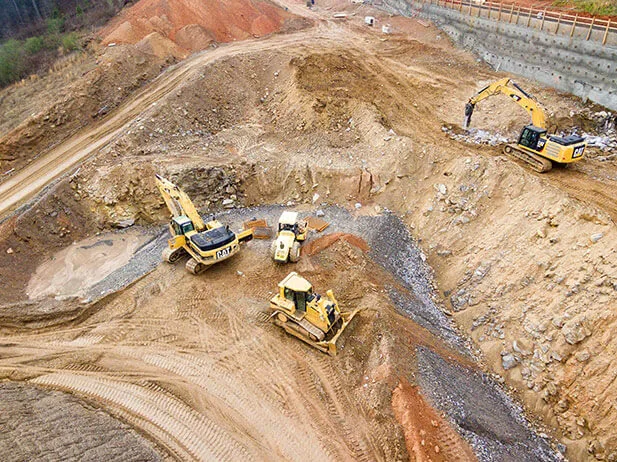 Segurança em inspeções de obras.
